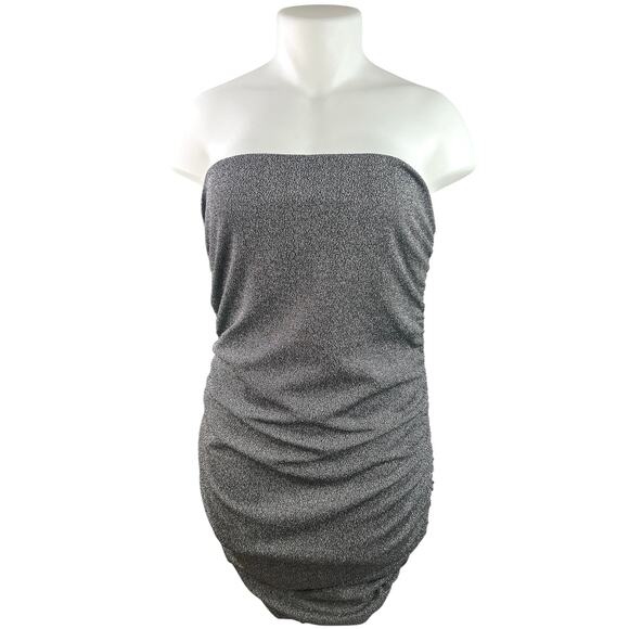 Boohoo Gray Metallic Strapless Tube Bandeau Ruched Mini Bodycon Dress Size 2XL - Picture 1 of 6